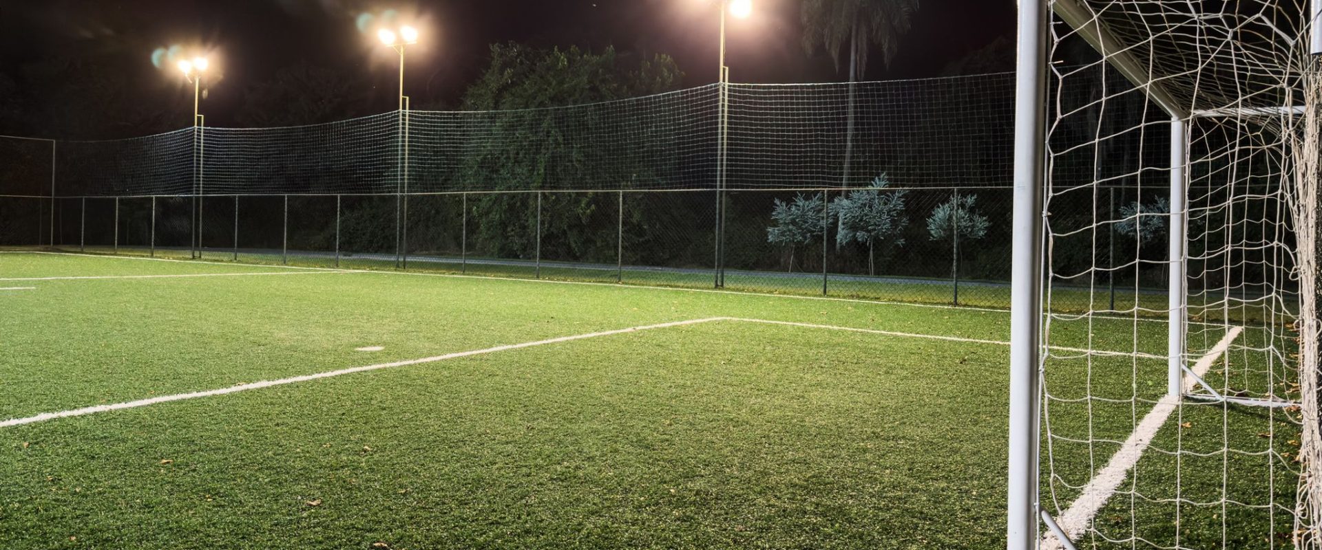 skynews-football-pitch_6414501